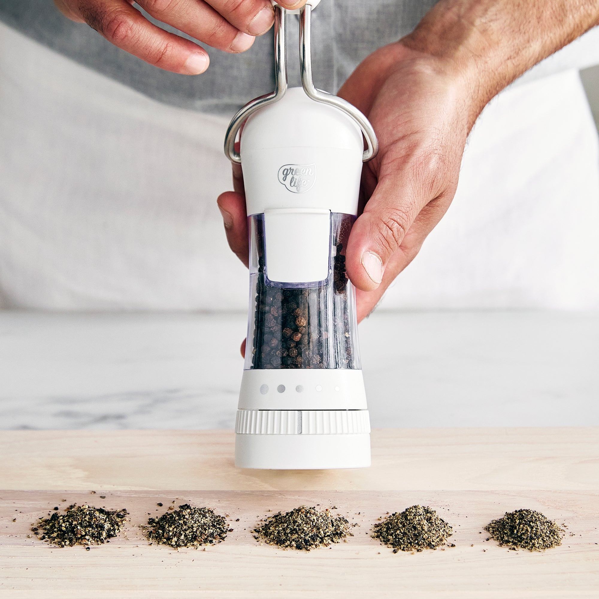 greenlife-salt-and-pepper-ratchet-mill-with-adjustable-grind-and-front-loading-r image 6