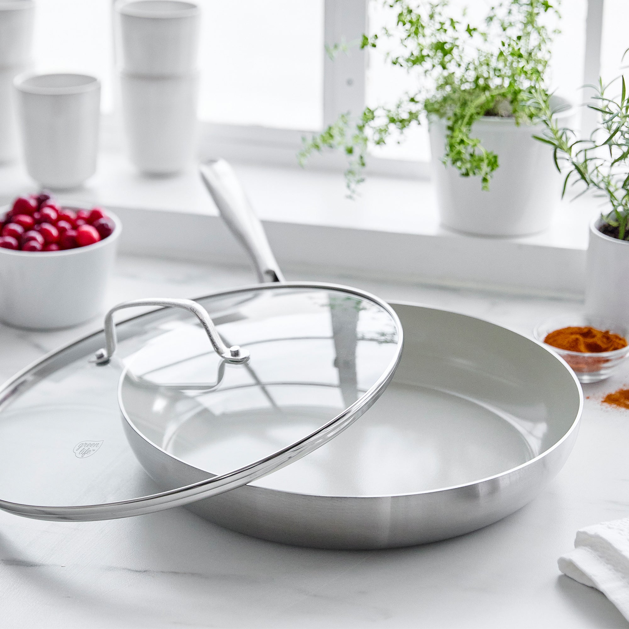 greenlife-stainless-pro-12-inch-frypan-with-lid image 1