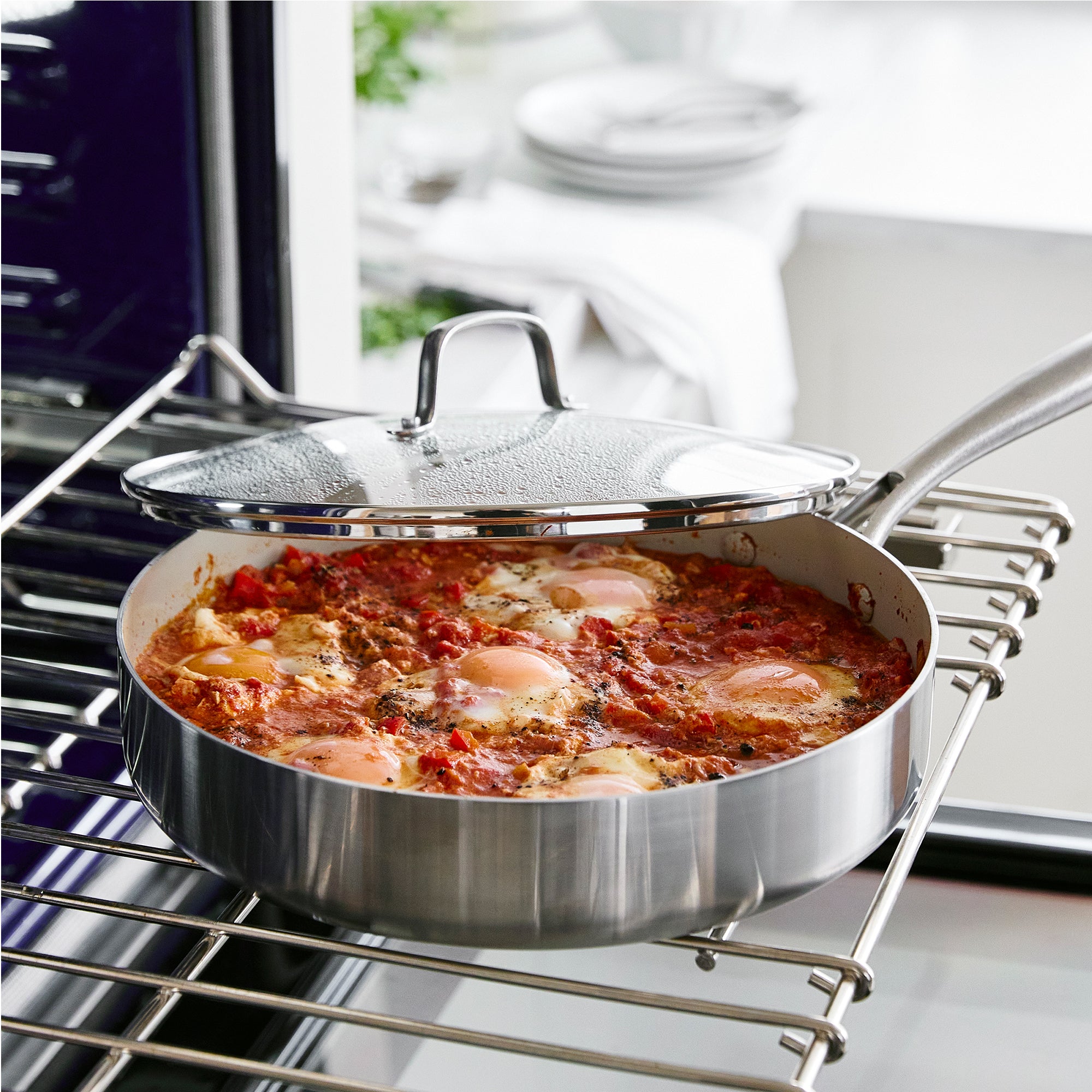 greenlife-stainless-pro-3-75-quart-saut-pan-with-lid-3-ply-induction-compatible- image 4
