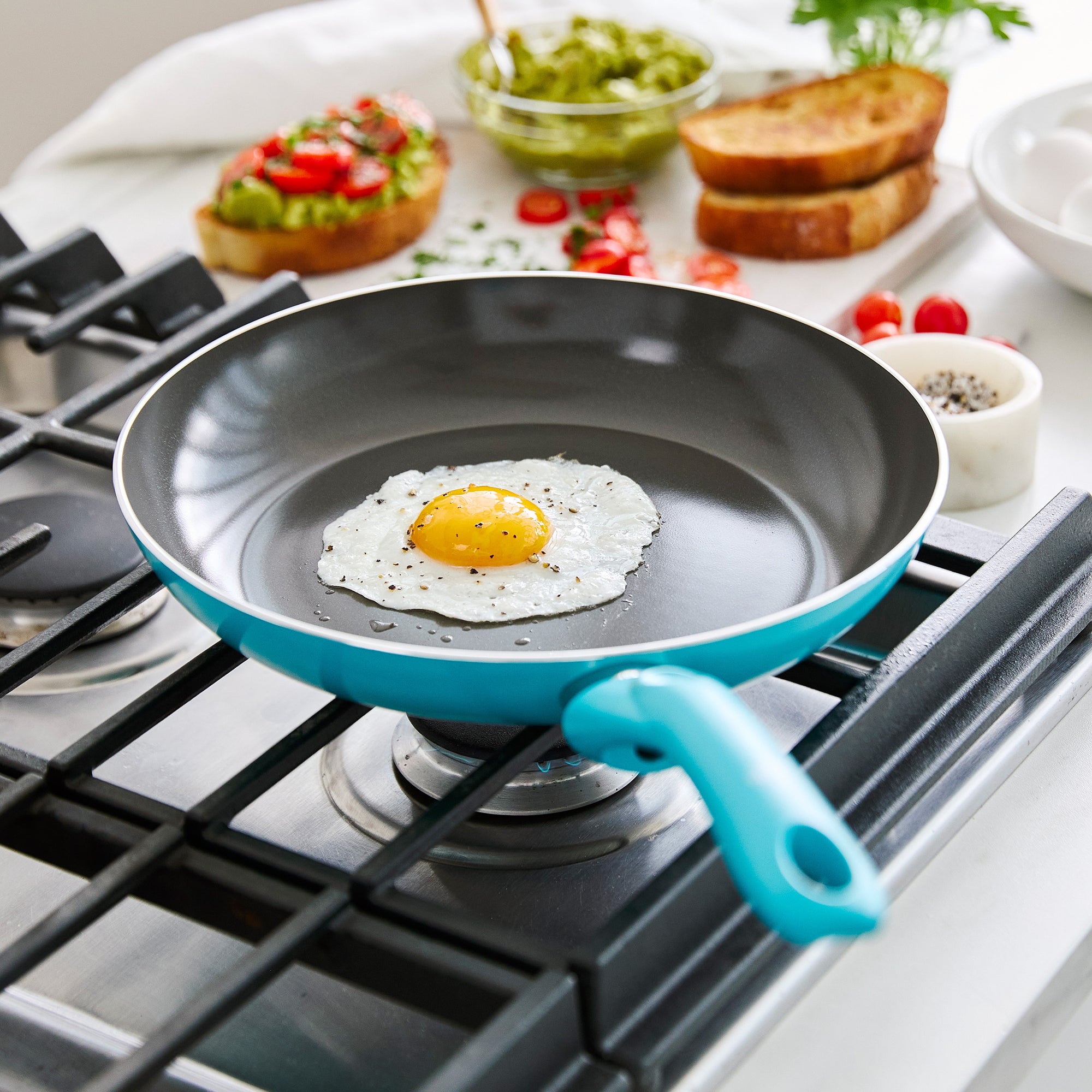 greenlife-essentials-8-10-inch-frypan-set-induction-ready image 3