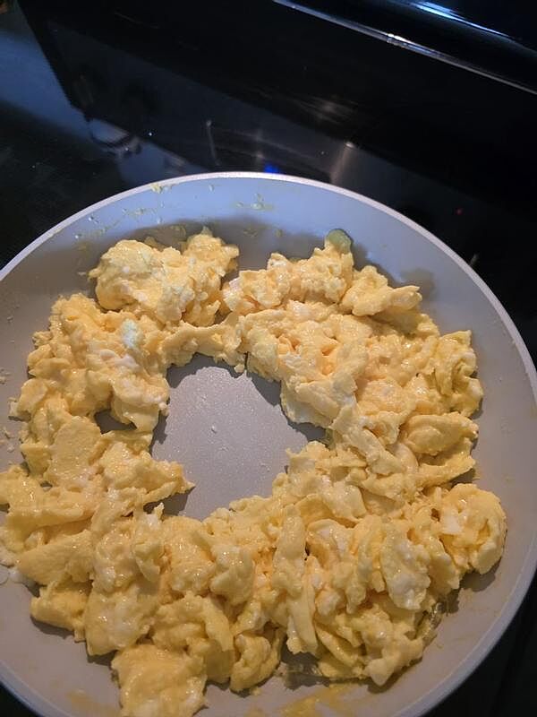 Good, but not as nonstick as claimed